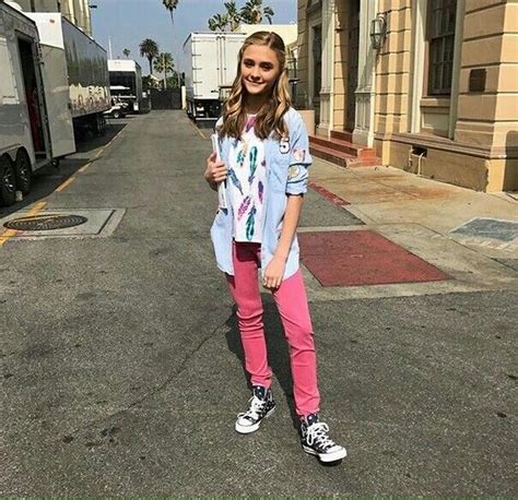 Pin By 🌸mila🌸 On Lizzy Greene Fashion Catalogue Outfit Of The Day Dawn