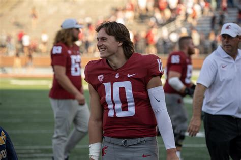 John Mateer named WSU’s week one starting quarterback – The Daily Evergreen