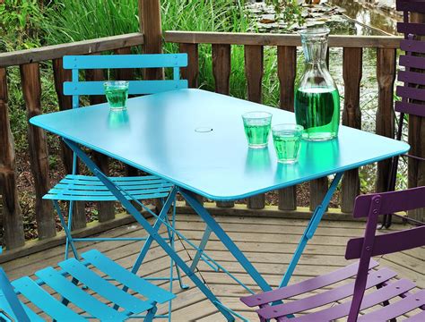 There is 1 special value price on bistro sets. Bistro Foldable table - 97 x 57 cm - 4 people - Umbrella Hole Rosemary by Fermob