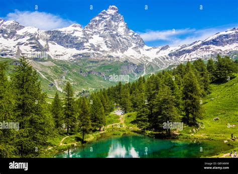 The Blue Lake And The Matterhorn Hi Res Stock Photography And Images