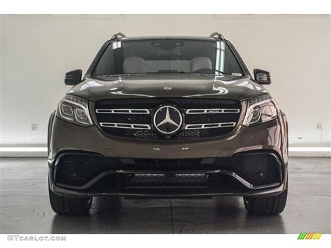Peridot brown metallic paint interior color. 2018 Dakota Brown Metallic Mercedes-Benz GLS 63 AMG 4Matic #125289372 Photo #13 | GTCarLot.com ...