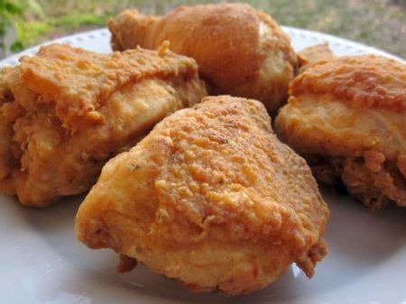 Paula deen's chicken fried chicken, smashed potatoes and mil. Paula Deen Southern Fried Chicken - Foodgasm Recipes ...