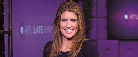 Vriendin mark rutte in nieuwe theatershow tineke schouten nu. Zo zit het echt tussen Marieke Elsinga & Mark Rutte! - 100 ...