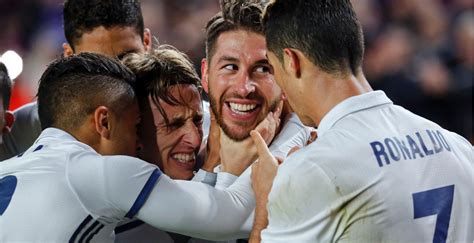 ¿qué Le Dijo Ramos A Modric Antes De Marcar Defensa Central