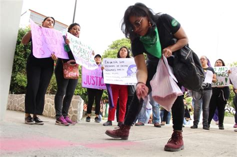 Marchan Mujeres En Chilpancingo Contra Violencia Machista Réplica