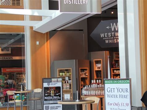 Pdx Westward Whiskey Reviews And Photos Concourse C Portland