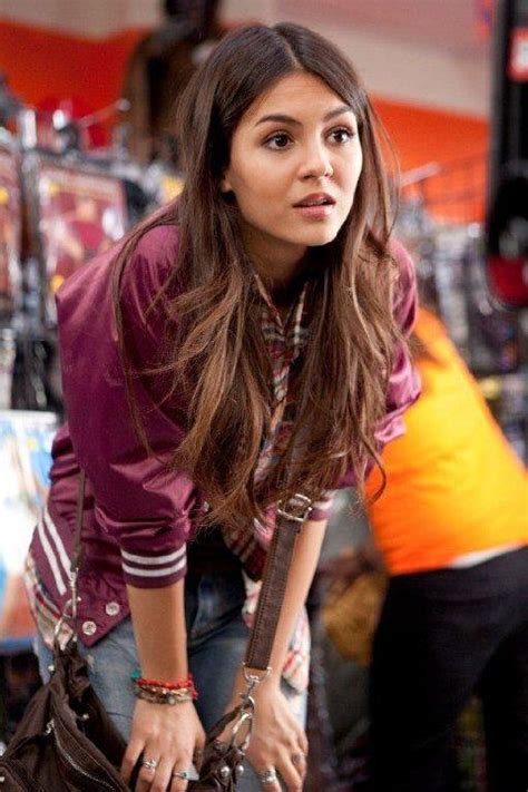 Pictures And Photos Of Victoria Justice Victoria Justice Outfits