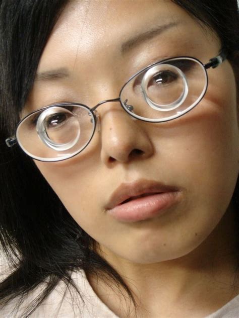 Pin By Matt Matthews On Power Frames Girls With Glasses Glasses