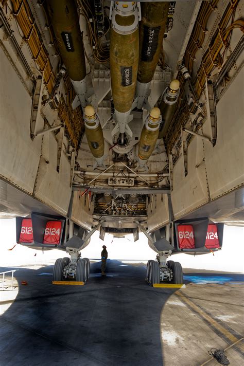 Airmen keep B-1B ready for bombs on target > Air Force > Article Display