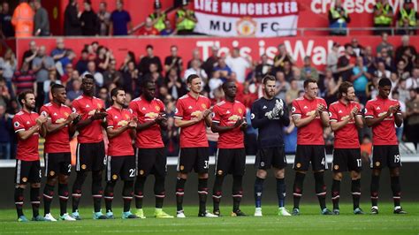 Tons of awesome manchester united wallpapers 2017 to download for free. 7 Truths: Manchester United finally look like a Mourinho ...