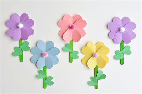 How To Make Construction Paper Flowers From Cut Out Heart Shapes