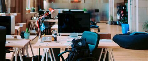 Torneo de robots donde solo puede quedar uno. CURSOS Y TALLERES - Mentor Bussines
