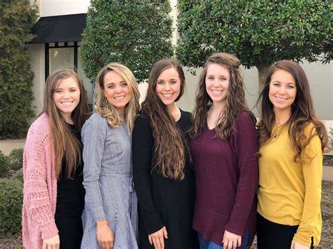 Jill Duggar Reunites With Estranged Mom Michelle For An Outing With Her