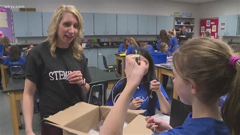 Girls In Stem Gems Club Helps Olmsted Falls Students