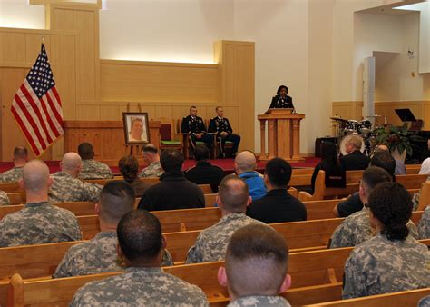 Brigade honors colleague at memorial service in Daegu | Article | The