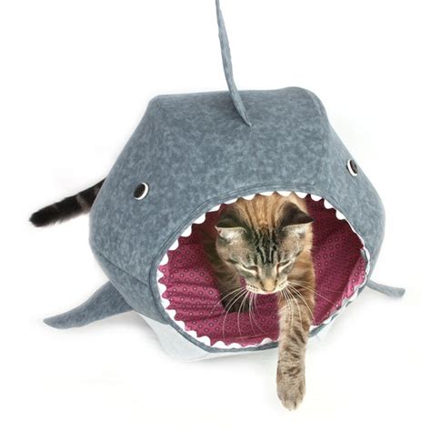 Great White Shark Cat Ball Hideaway Cat Bed Hauspanther