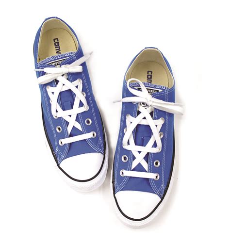 How To Tie Shoelaces Into A Star Of David
