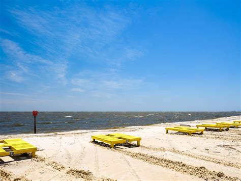 10 Best New Orleans Beaches To Visit Right Now