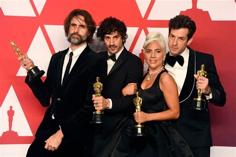 Hamden Native Wins Oscar With Lady Gaga At Academy Awards Hamden Ct