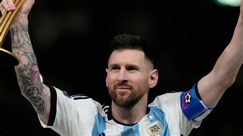 Lionel Messi Wins Fifa World Cup 2022 Golden Ball Republic World Live