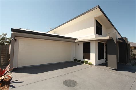 We have two major factories in brisbane and perth , as well as branches and garage door installers all over australia. Stylish & Practical Sectional Garage Doors | Best Doors