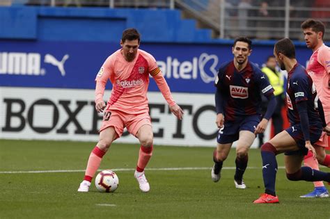 El fc barcelona puso el punto y final a la temporada con una victoria ante el eibar en ipurua. Eibar x Barcelona: assista aos melhores momentos da ...