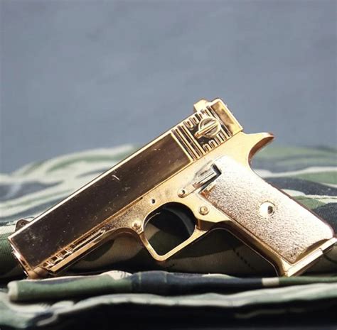 ₩14939에서 Beretta Colt Desert Eagle Glock 16 장난감 총 모델 미니 합금 권총 골드 성인용