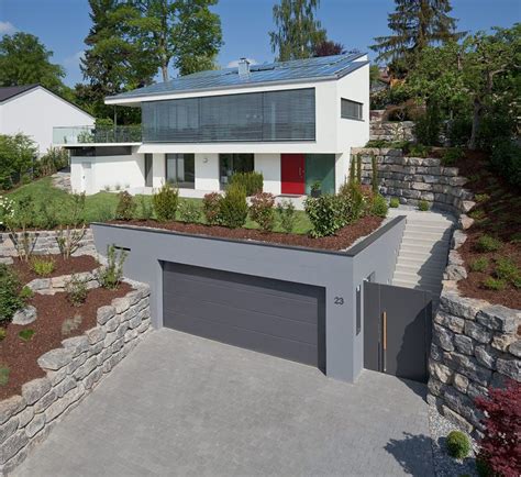 Great walking, hiking, mountain biking base. Die 25+ besten Ideen zu Haus am hang auf Pinterest ...