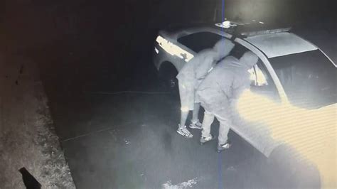 Car Burglars Break Into Police Cruiser To Steal Flashlight Shoot At Witness Autoevolution