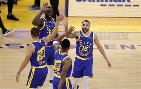 5 hours ago • nba.com. Golden State Warriors 100-103 LA Lakers: Twitter erupts as ...
