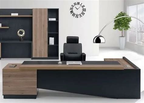 Wooden Duroplast Director Table For Corporate Office At Rs 22000 In Kolkata