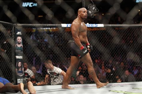 Daniel Cormier To Fight Stipe Miocic At Ufc 241