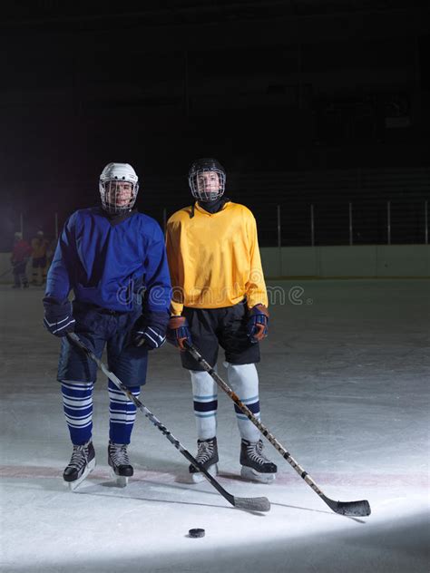 Ice Hockey Sport Players Stock Image Image Of Kick Handshake 59533433