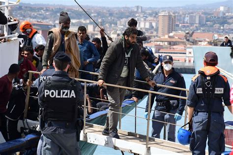 Giorgia Meloni Declares A State Of Migratory Emergency Timenews