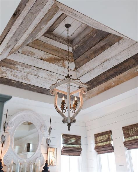 A ceiling is a thing that is unfairly missed, though it can highlight your style and decor and even become the main show. 12 Recycled Pallet Wood Ceiling Designs | Pallets Designs