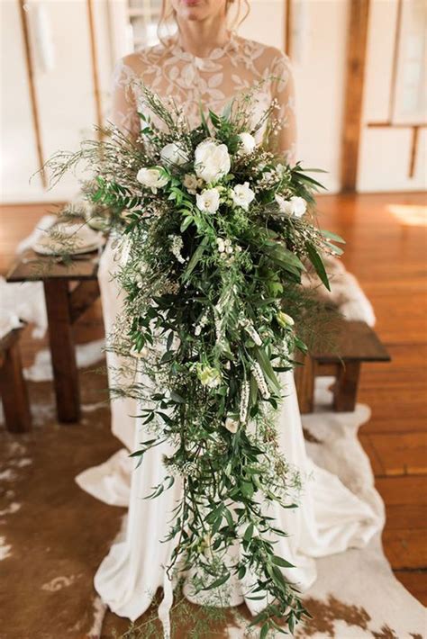 45 Gorgeous Cascading Wedding Bouquets 2nd Time Around