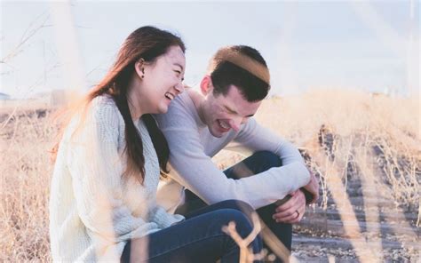 28 relationship goals that ll strengthen couples declutter the mind