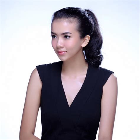 Dea Goesti Rizkita Koswara From Jawa Tengah Contestant Puteri Indonesia