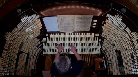 Spooktacular Music On The Largest Pipe Organ In The World Chords