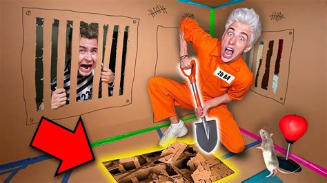 24 Hour Box Fort Prison Escape Desafío 2 Parte Youtube