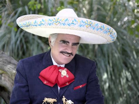 Jun 07, 2021 · enjoy this exclusive excerpt from belén fernández's new book checkpoint zipolite: LAS MAÑANITAS "VICENTE FERNANDEZ" | Vicente fernández ...