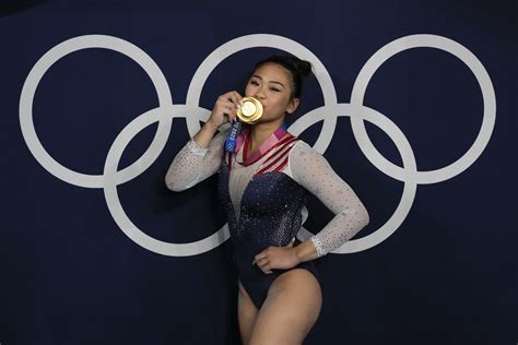 Olympic Champ Sunisa Lee Still Focused On College Not Fame Ap News