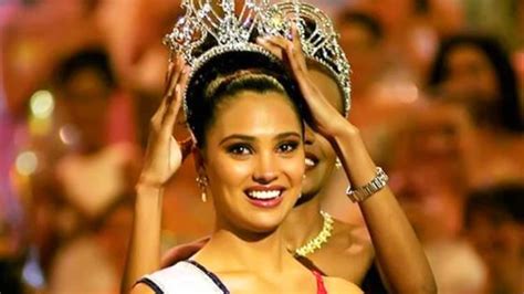 happy birthday lara dutta actress winning answer that brought the miss universe crown home in