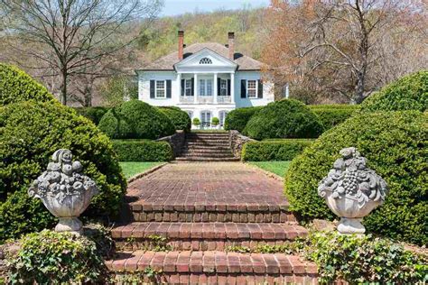 Thomas Jeffersons Palladian Residence Is One Of Americas