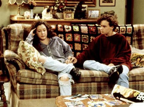 Roseanne Spinoff This Is How Abc Can Make The Conners Work