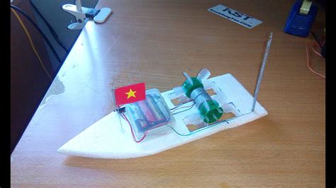 I will tell all steps to you. DIY How To Make Paddle Boats 2 wheeled remote control ...