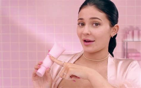 Keeping Up With The Kardashians Kylie Jenner Skin Care Line Kylie Skin