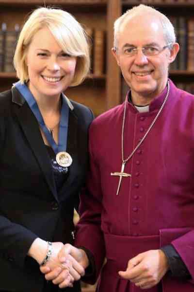vicky beeching the lesbian shut out by the stained glass ceiling