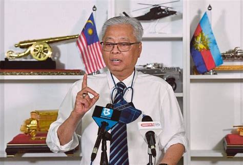 馬來西亞令吉（馬來語：ringgit malaysia；英語：malaysian ringgit），是馬來西亞的法定貨幣以及部分國家的流通貨幣，iso 4217國際標準代碼是myr，貨幣符號為rm。 一令吉等於100仙（sen）。 它由馬來西亞國家銀行發行。 大馬國防部長談防疫 稱讚台灣人自律讓疫情得以控制 - 國際 - 自由時報電子報