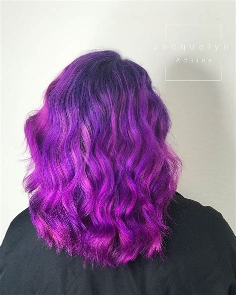 √ Vivid Purple Color